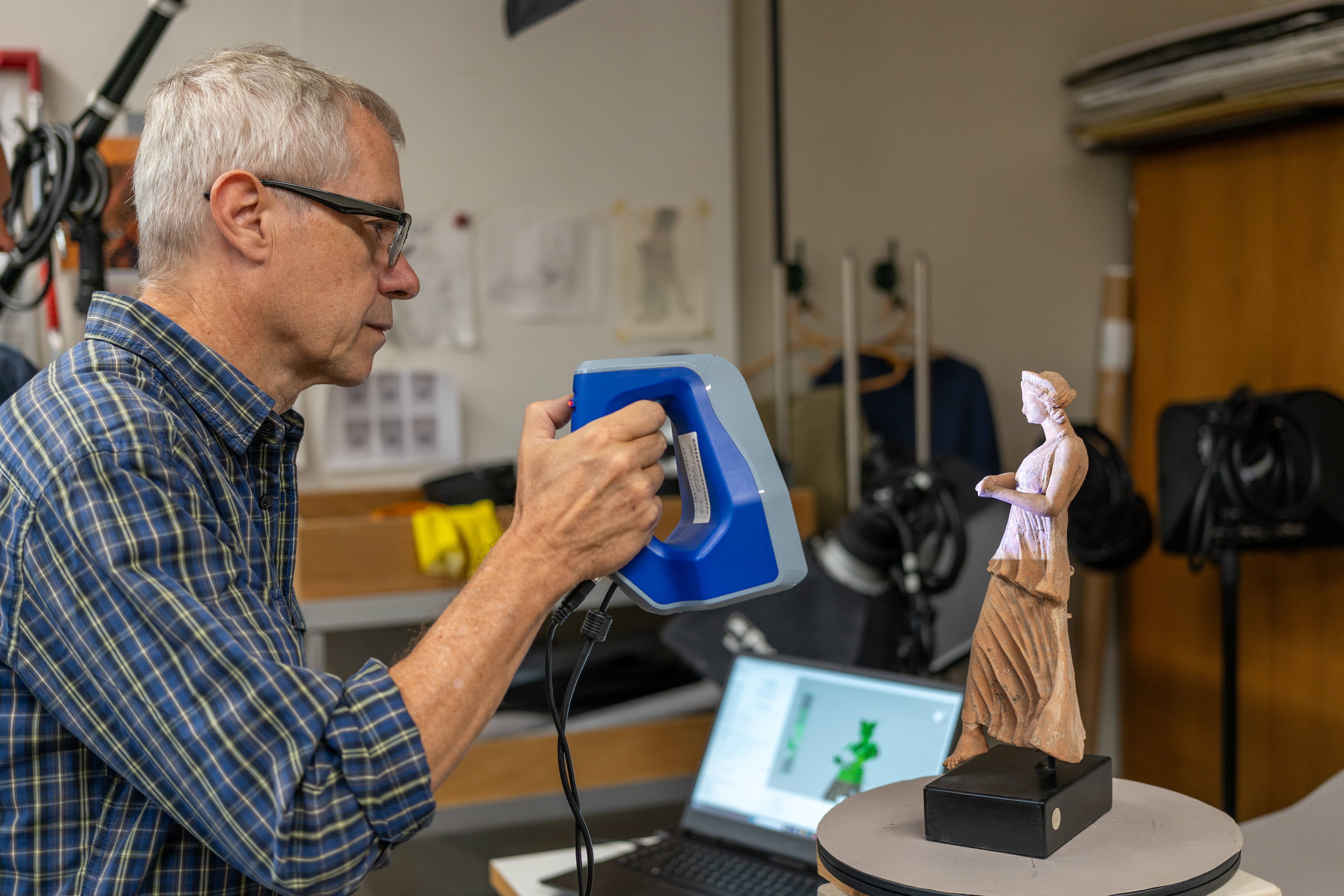 3D-Scan im Digital Visualisation Lab, Institut für Archäologie, UZH